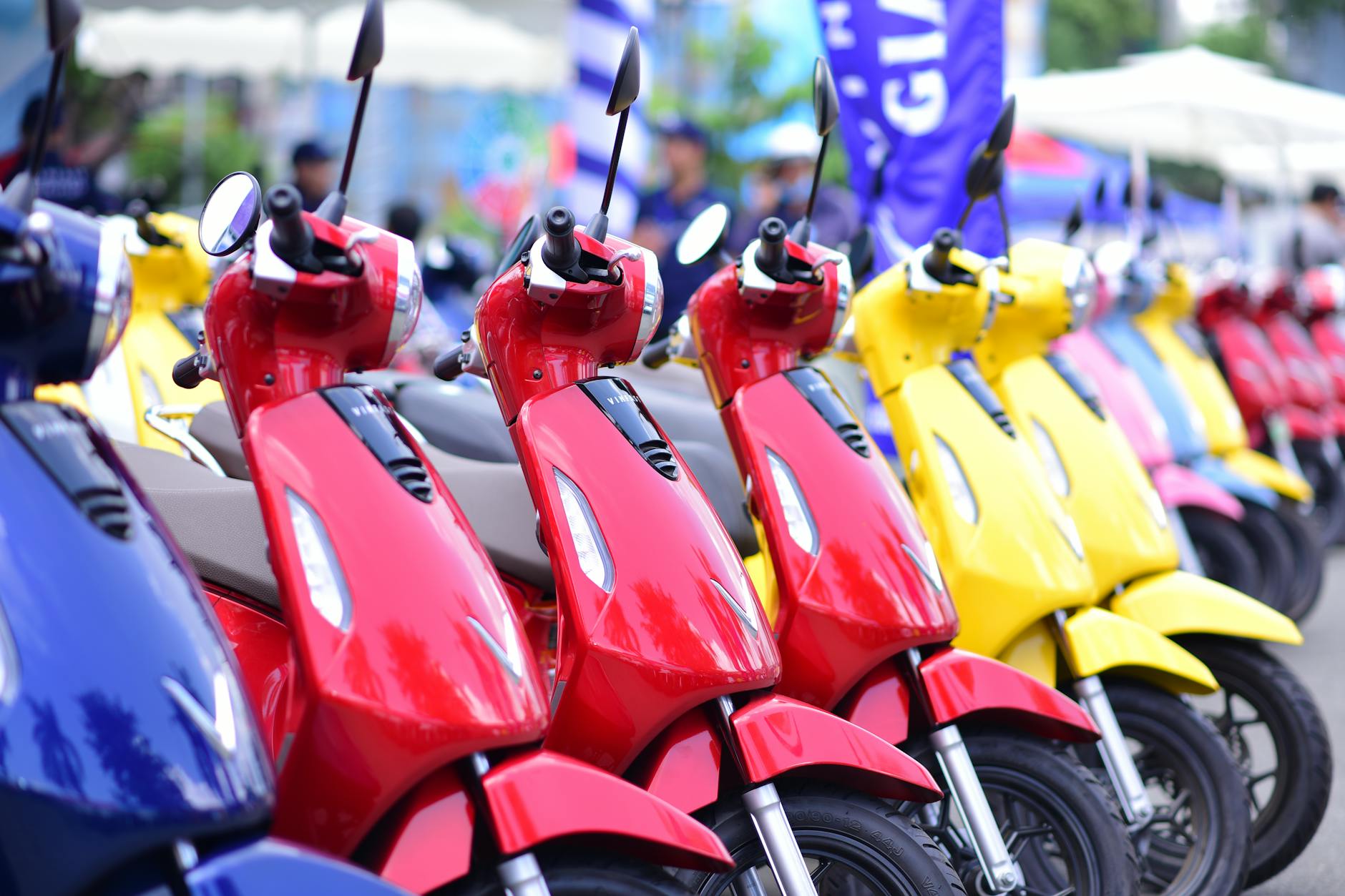 புதிய சுஸூகி பர்க்மேன் ஸ்ட்ரீட் இந்தியாவில் இன்று அறிமுகம்