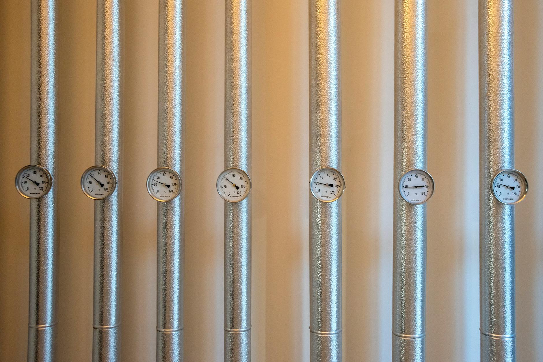 தமிழகத்தில் மூன்று இடங்களில் நூறு டிகிரியைக் கடந்த வெப்பநிலை