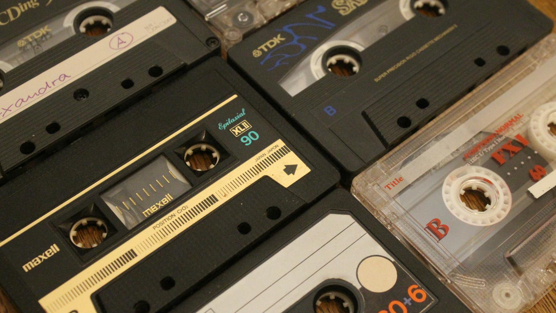 ஈபிஎஸ் - ஏ.ராஜா ஆடியோ சர்ச்சை தமிழக அரசியலில் அதிர்வலை