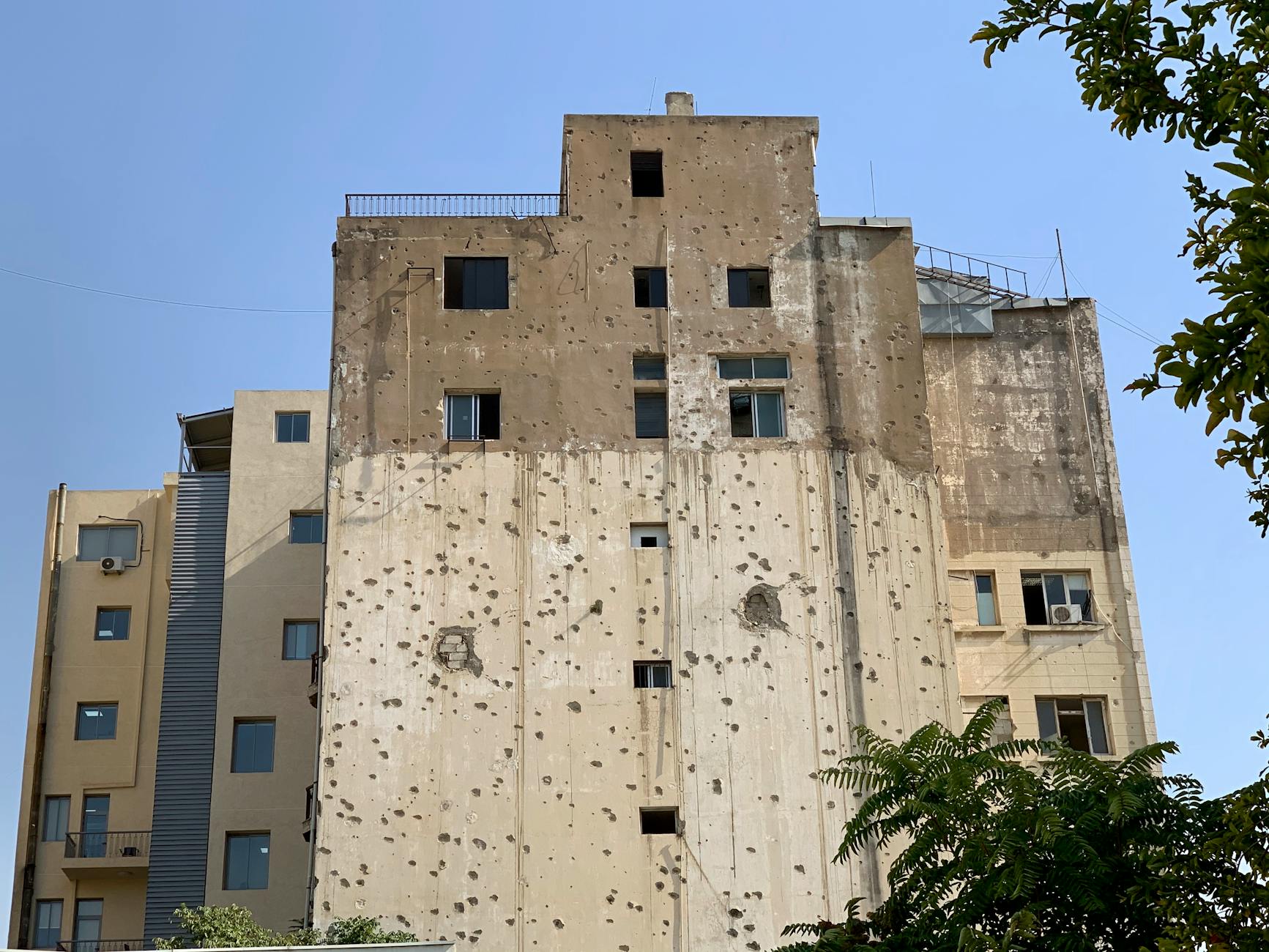 ஹிஸ்புல்லாஹ் தலைவரின் நெருங்கிய கூட்டாளி பெய்ரூத் தாக்குதலில் கொல்லப்பட்டார்