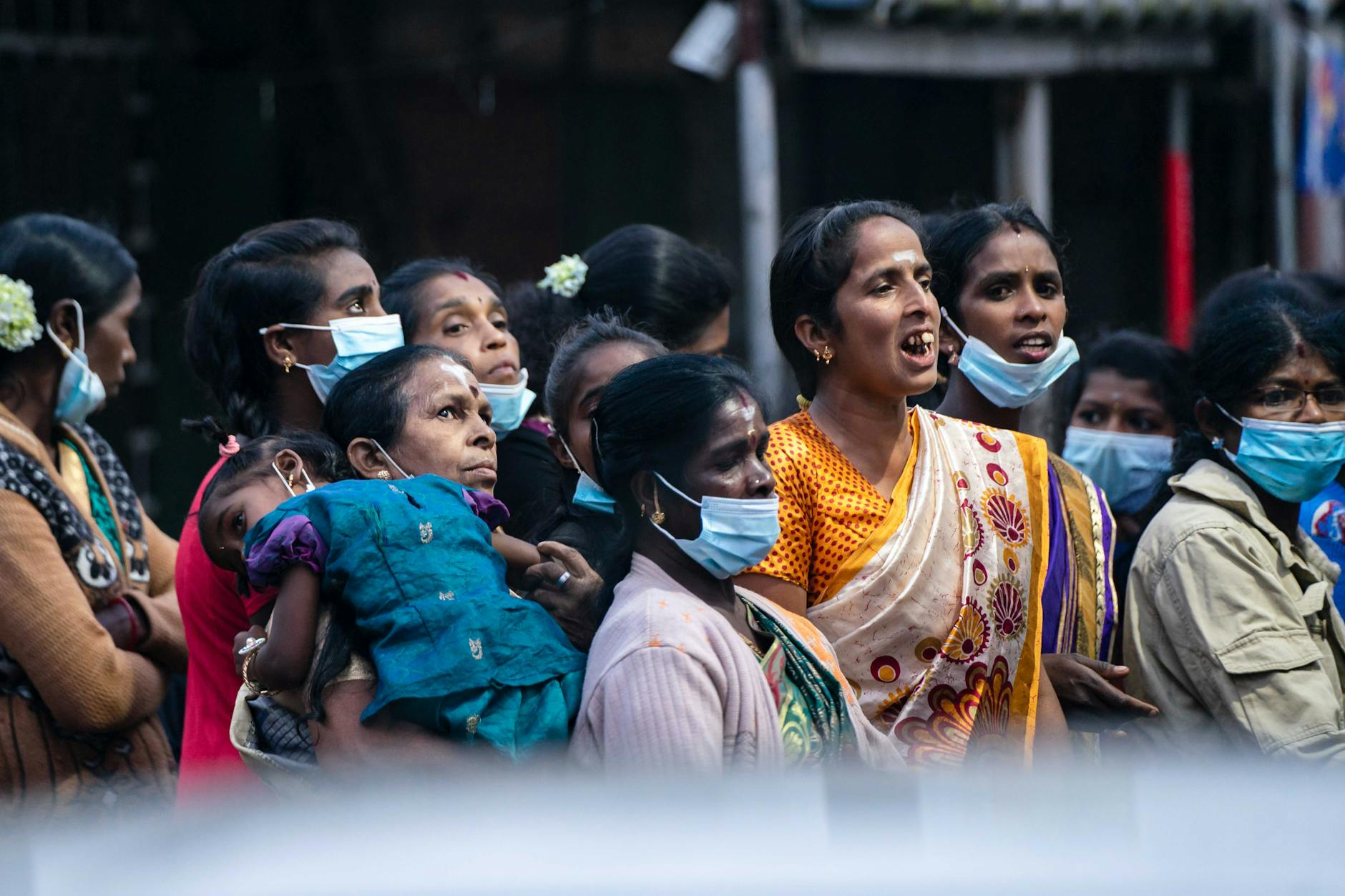 தளபதி நாடு என்று கூறும் பெண் தொண்டர்கள் - கன்யாகுமரியில் பரபரப்பு