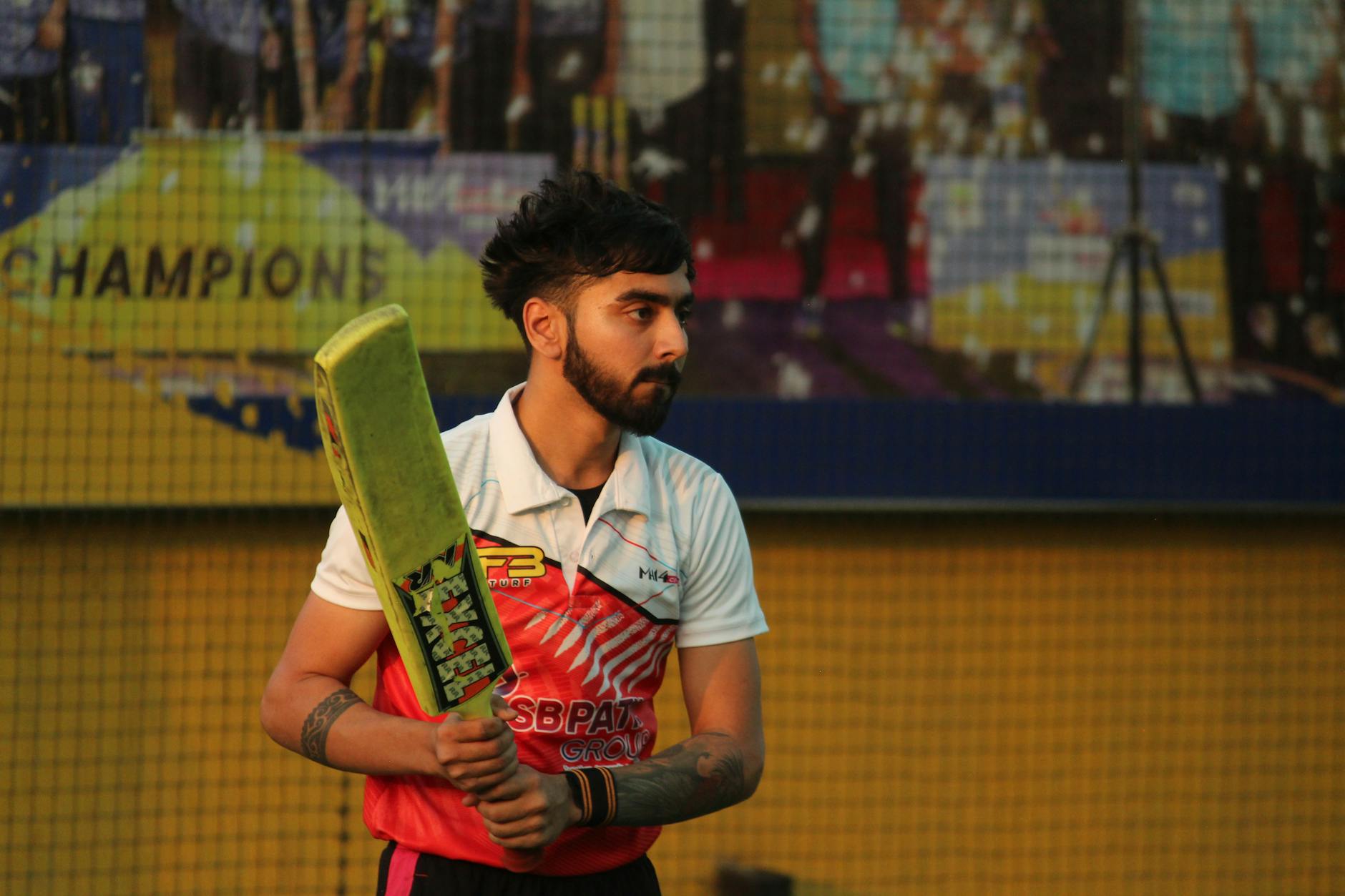 சூர்யவன்சி கோல்டன் டக்கிற்கு பிறகு 'சுறாக்களை பார்த்துக் கொள்' எச்சரிக்கை