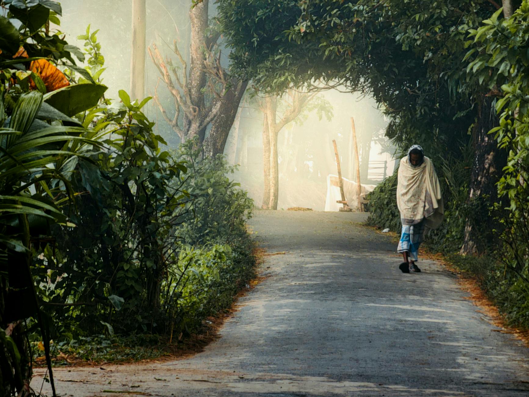 பாலக்கோட்டில் நடைபயிற்சியின் போது வாக்காளர்களுடன் உரையாடிய முதலமைச்சர் ஸ்டாலின்