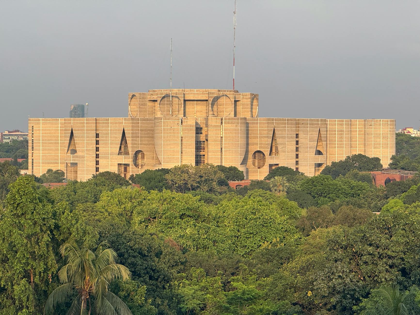 மகளிர் இட ஒதுக்கீடு, எல்லை வரையறை மசோதாக்கள் இன்று லோக்சபாவில்