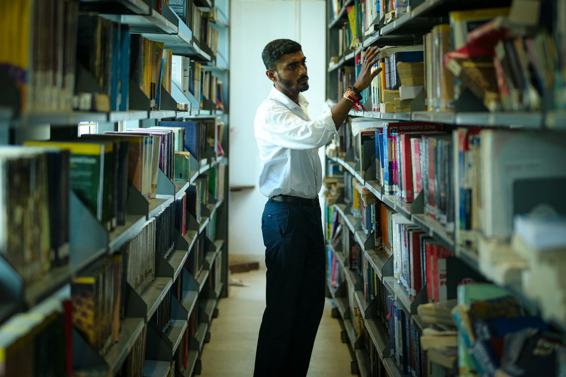 இன்ஜினியரிங் கல்லூரிகளில் விண்ணப்ப பதிவு துவக்கம்; 5 ஆண்டு கட் ஆப் வெளியீடு
